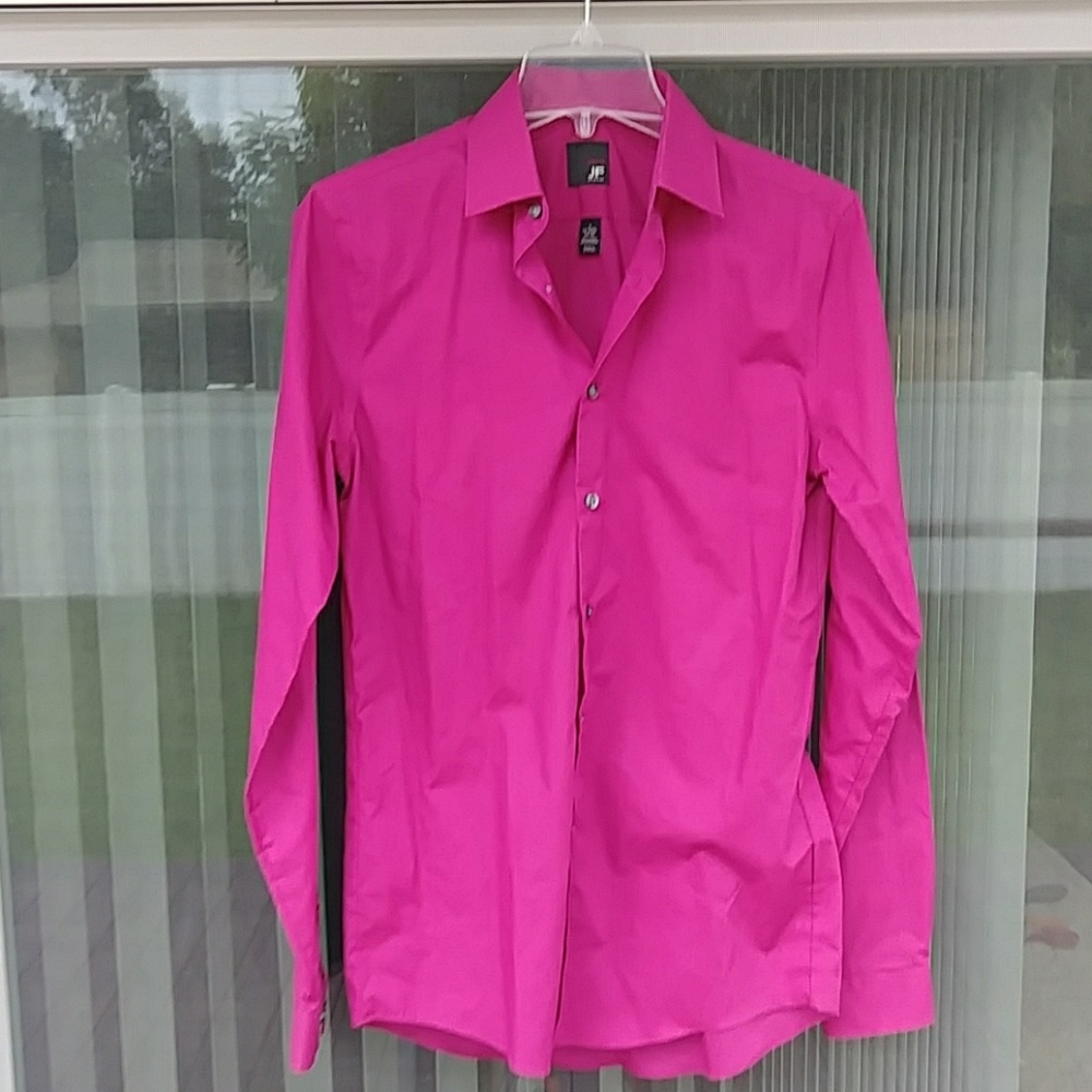 J. Ferrar Men's Dress Shirt.  S 14-14 1/2 (34-35).